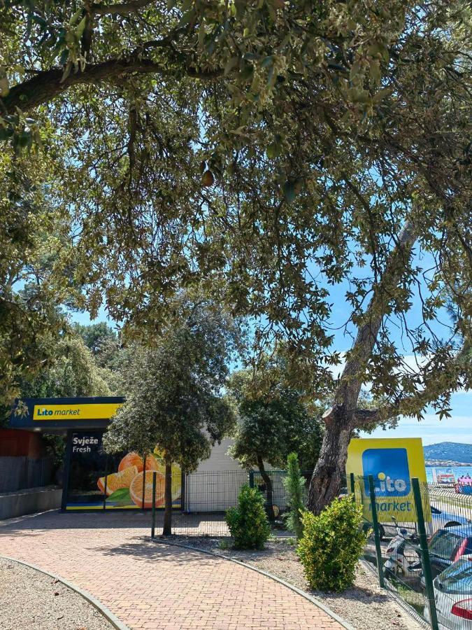 Mobile Home Tonka Biograd Na Moru Εξωτερικό φωτογραφία